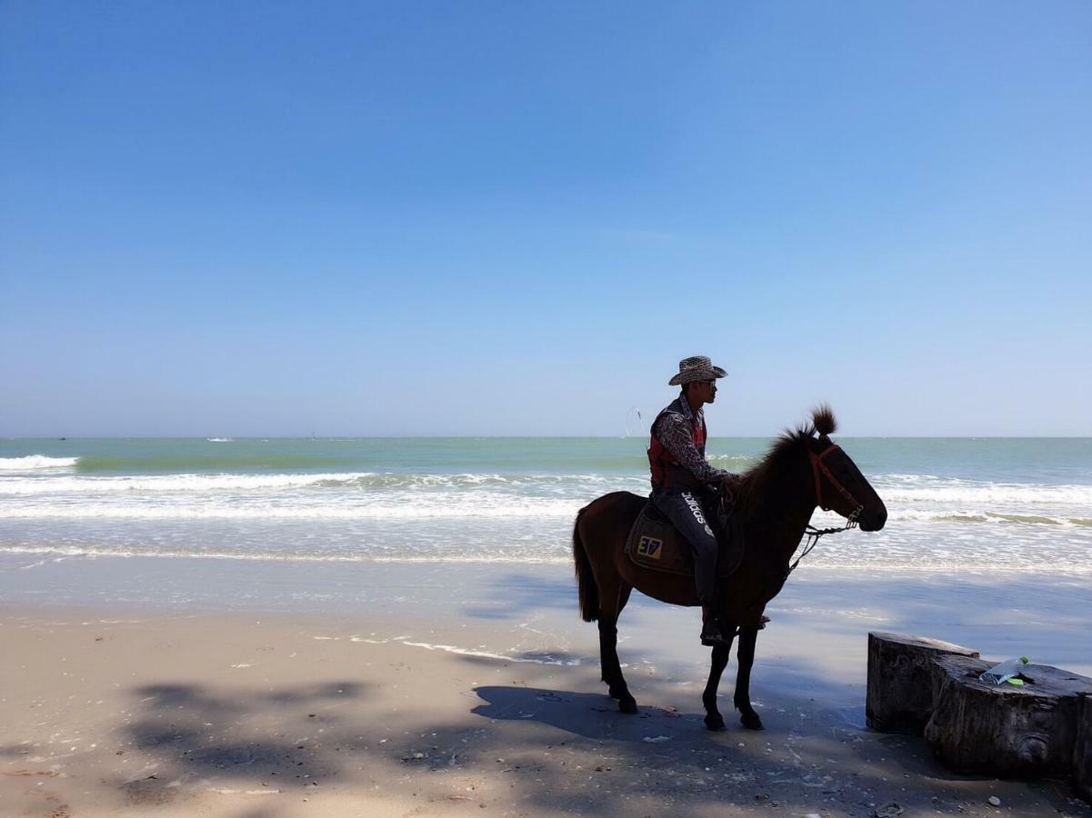 บ้านเพียงเพลิน Hua Hin Exterior photo